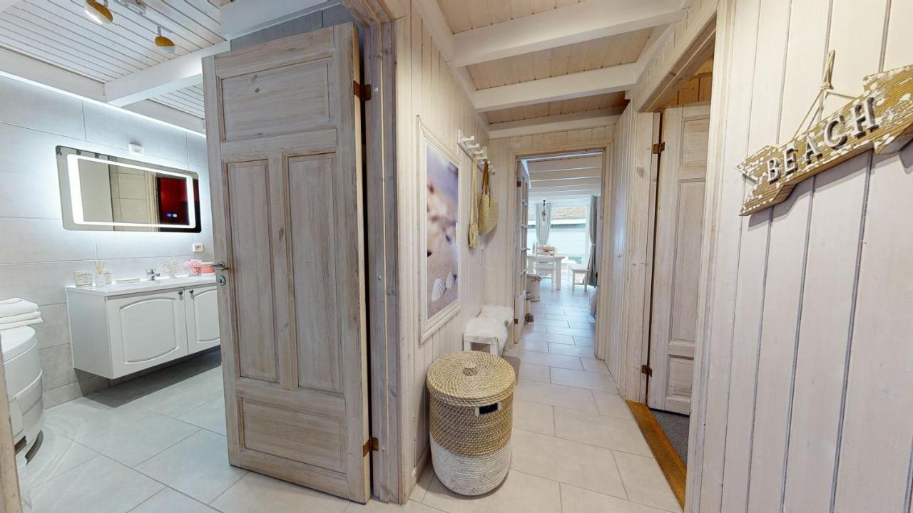 Strandhaus Ruegen - Meerblick, Sauna, Kamin & Whirlpool بابي المظهر الخارجي الصورة